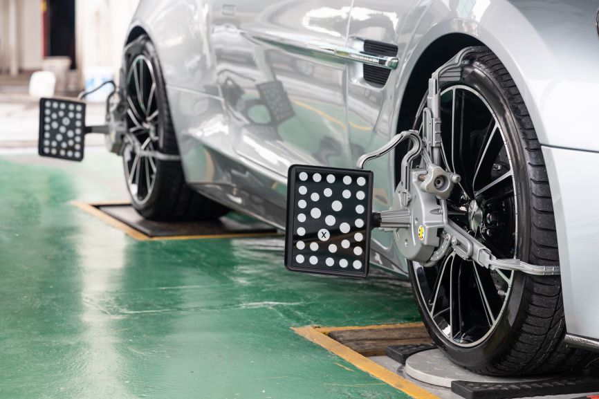 car wheel tracking equipment fitted to alloy wheels